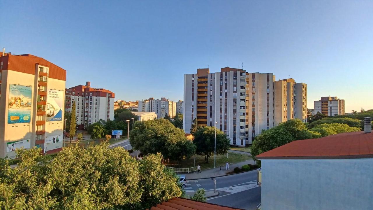 Vile Park Apartments Pula Buitenkant foto